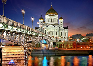 Диско-прогулка по Москве-реке на «танцующем» теплоходе